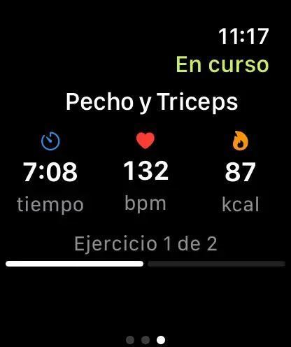 App Karven en Apple Watch, mostrando frecuencia cardíaca y calorías