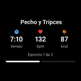 App Karven en Wear OS, mostrando frecuencia cardíaca y calorías